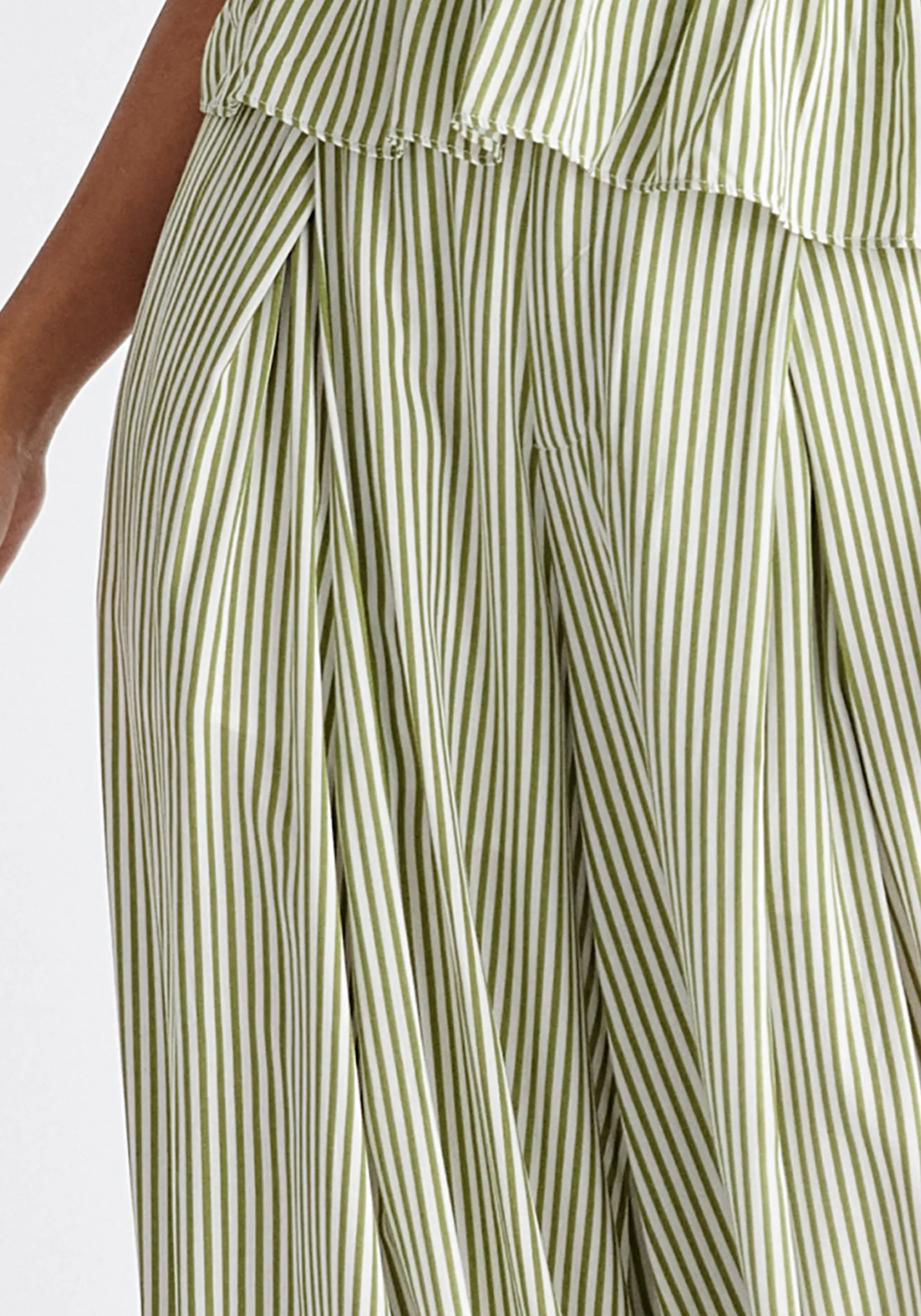 Belted Pleated Culottes