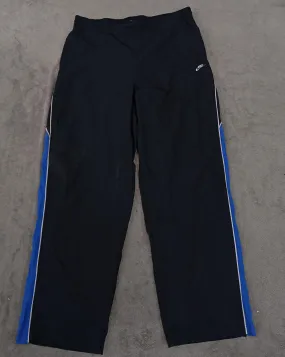 CR2426 Nike Track Trousers - 20 Pcs