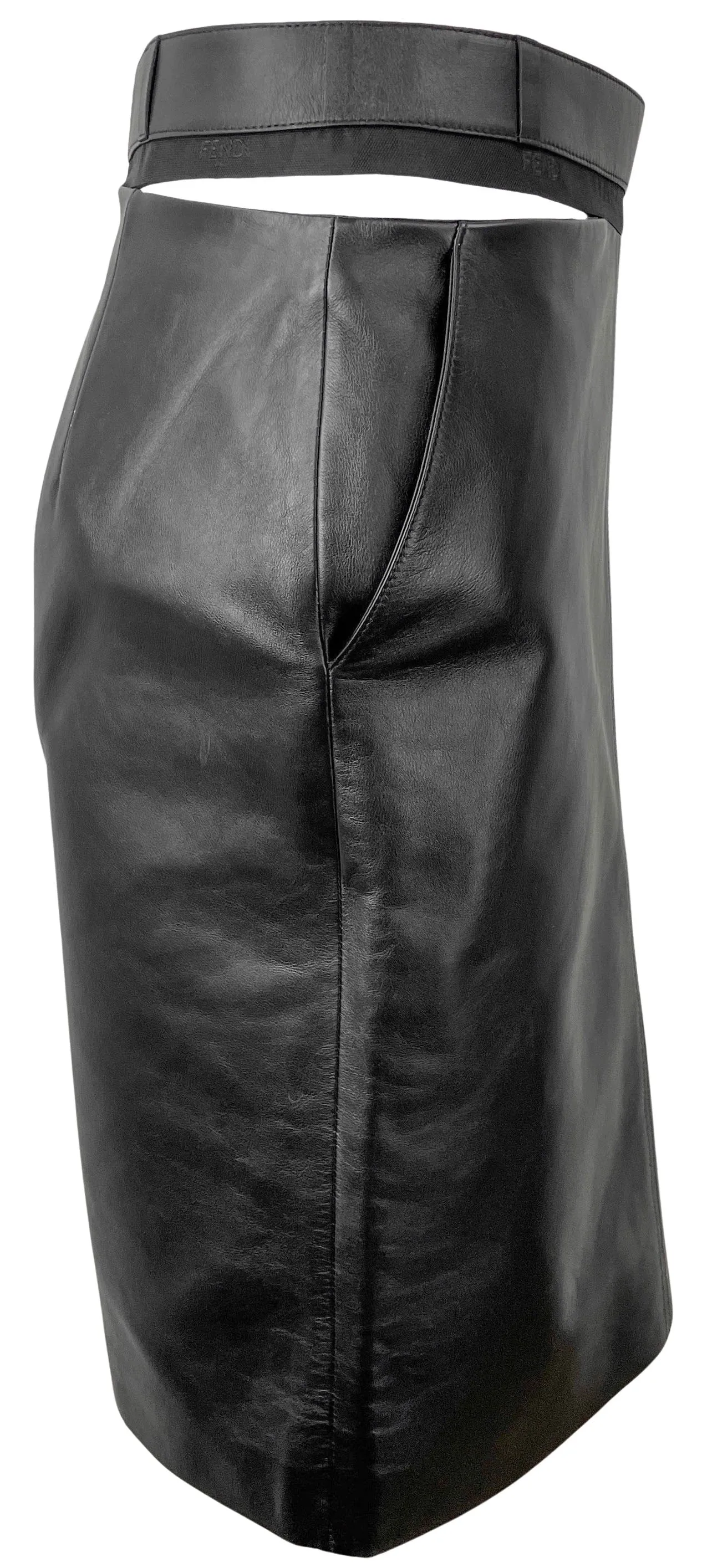 Fendi Leather Pencil Skirt in Black