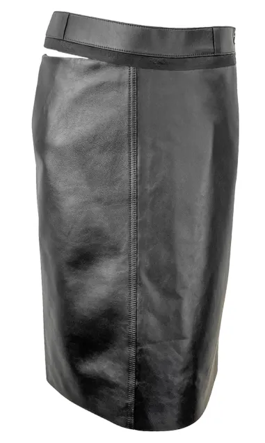 Fendi Leather Pencil Skirt in Black