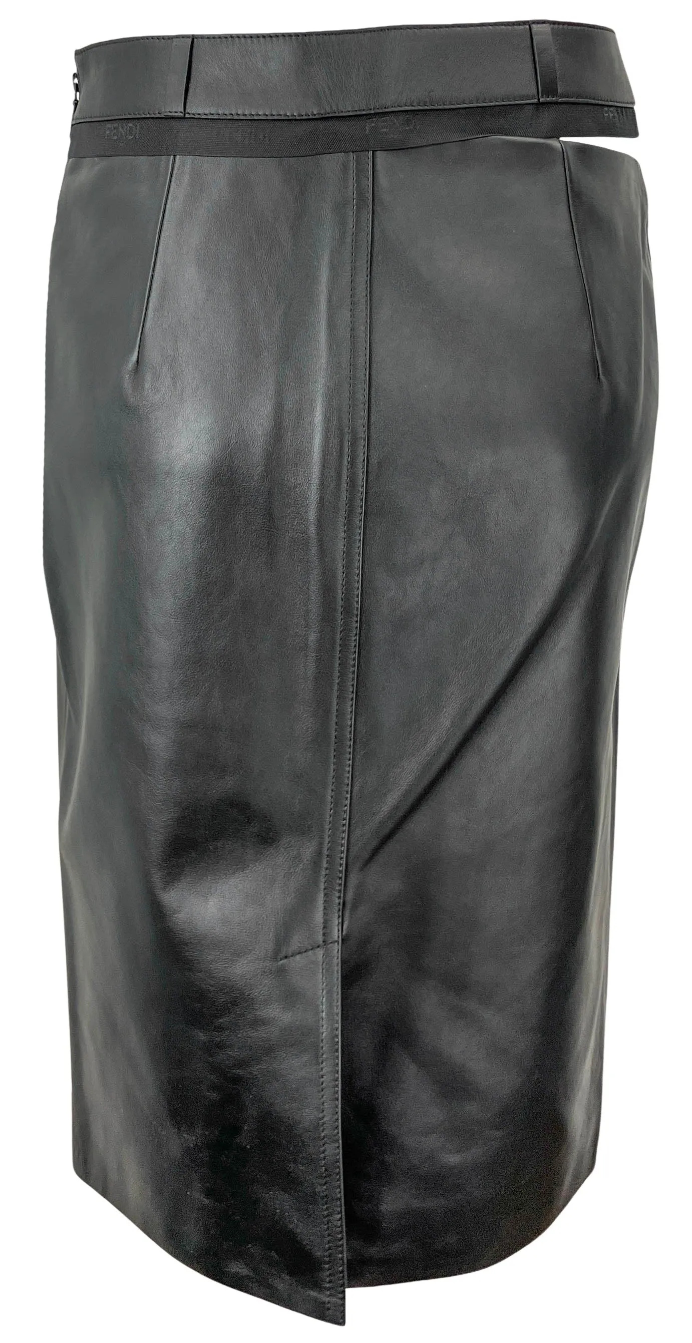 Fendi Leather Pencil Skirt in Black