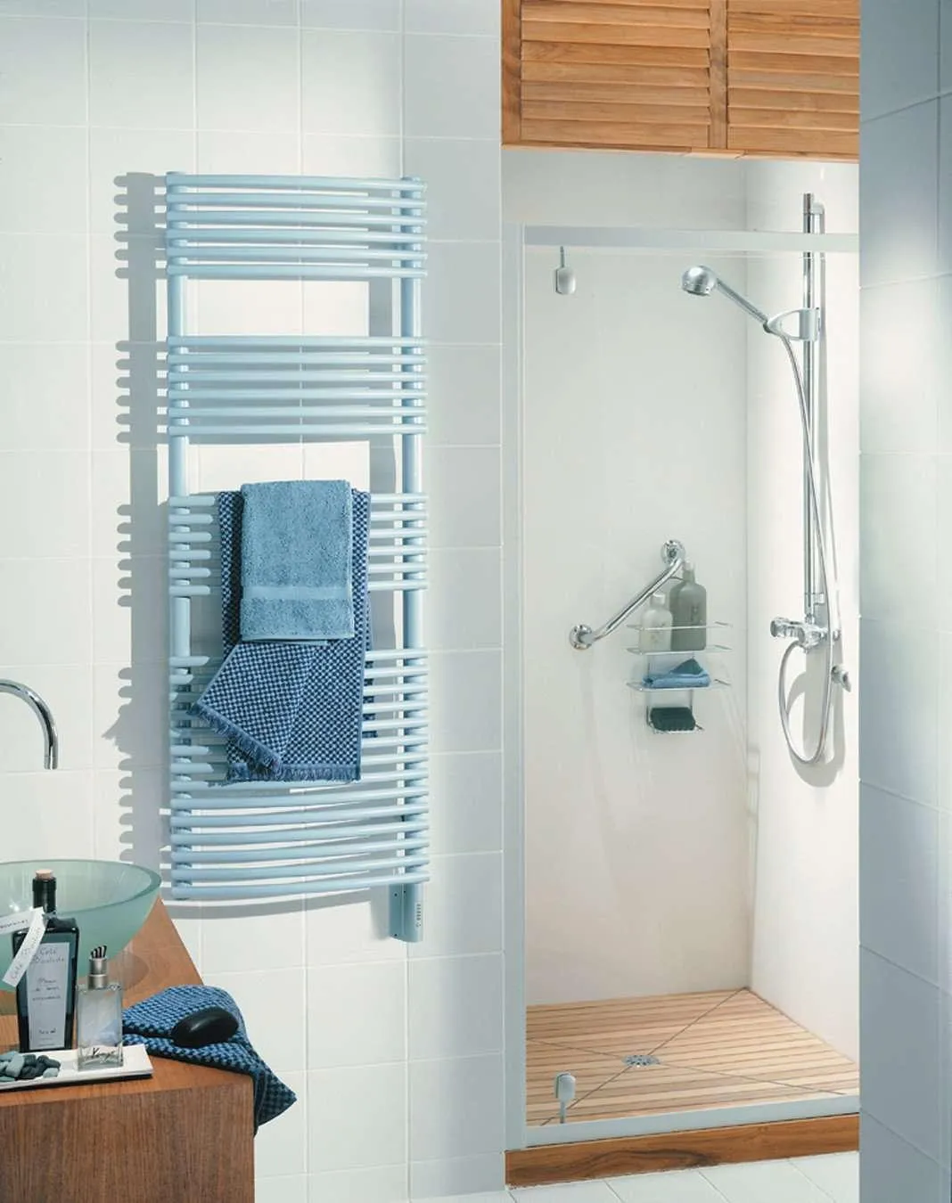 Runtal Solea STRED-5420 Hardwired Mounted Towel Warmer - 19.7"w x 53.3"h