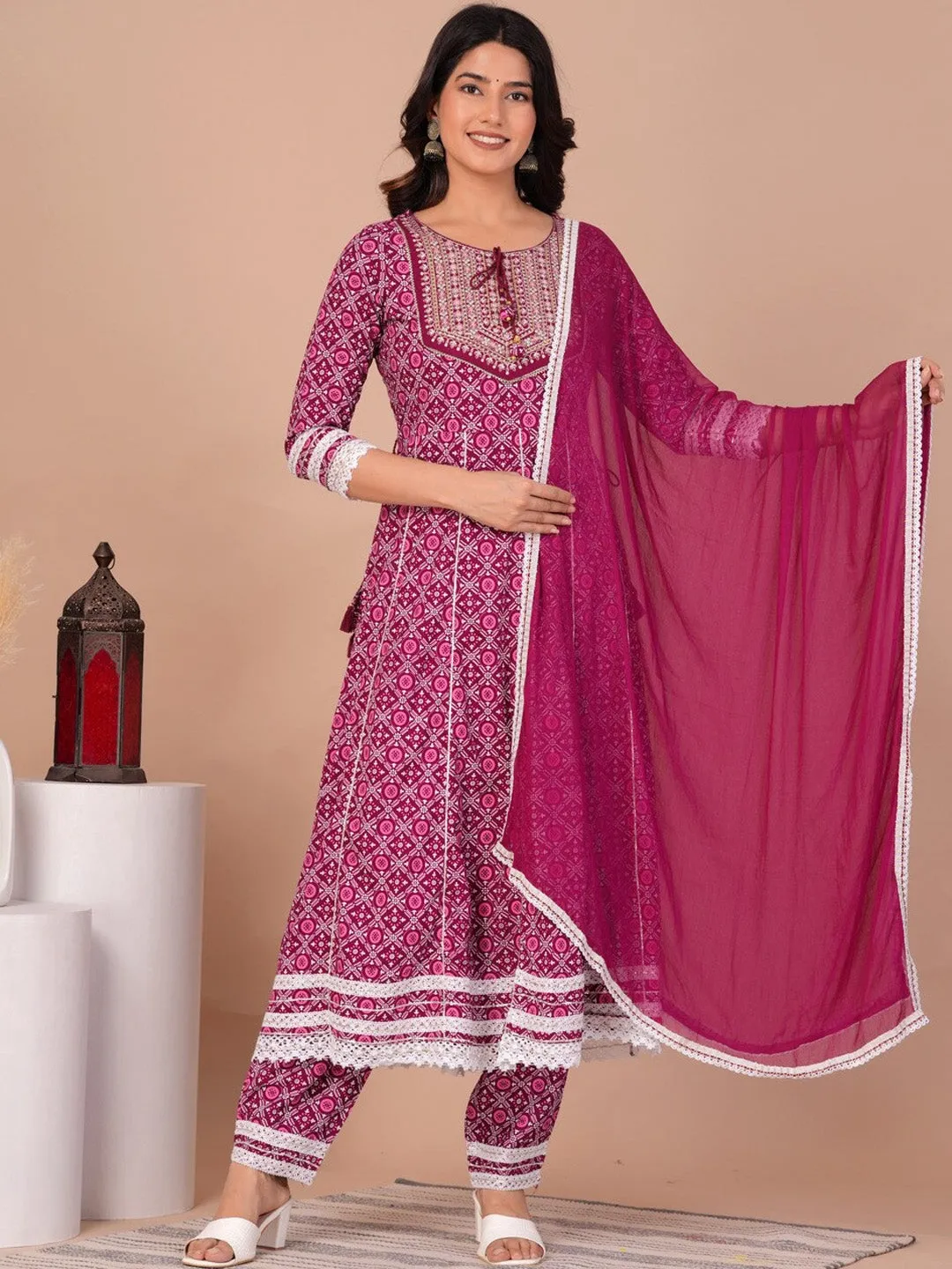 Women Floral Printed Gotta Patti Anarkali Kurta with Trousers & With Dupatta